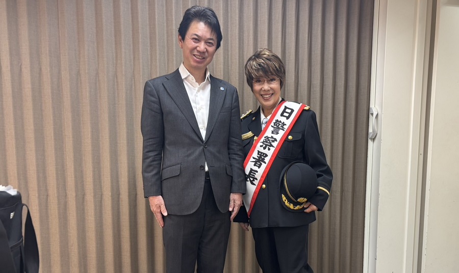平野レミさまとうつる区長