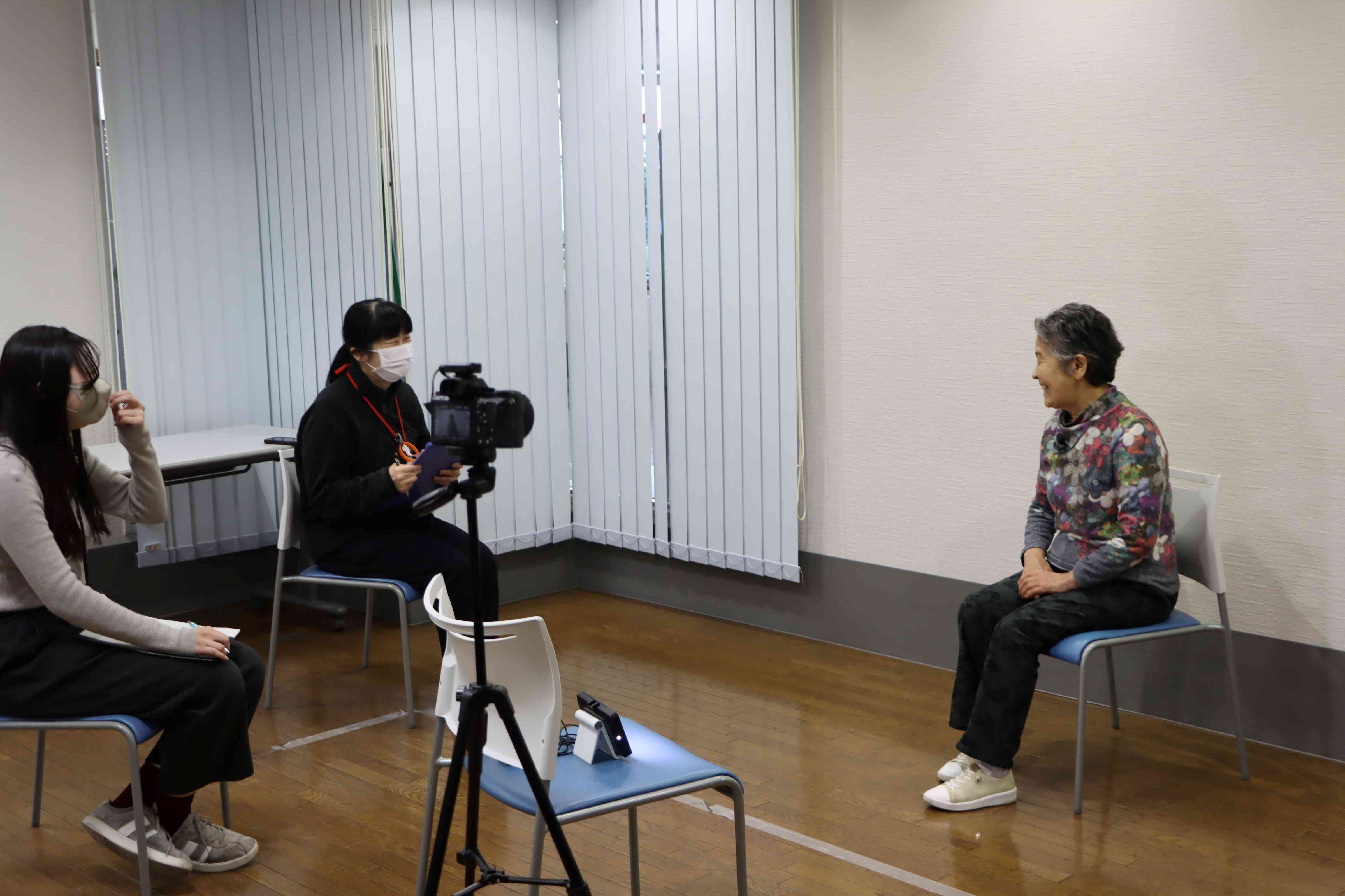 自分史1分動画インタビューの様子1