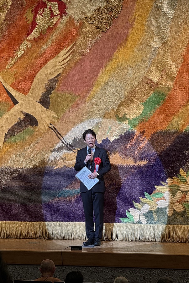 挨拶をする区長