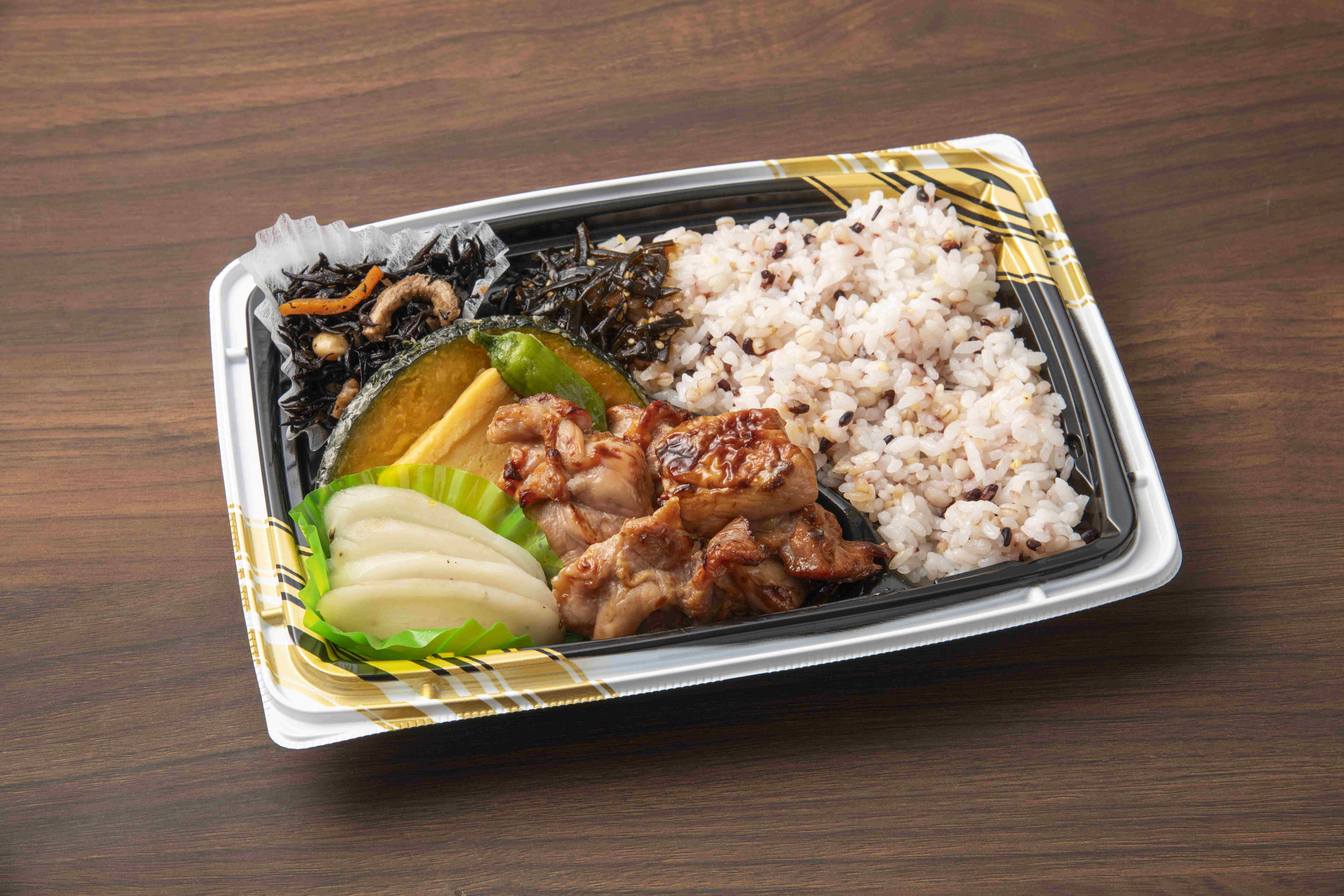 健康五穀ごはん 塩麹鶏